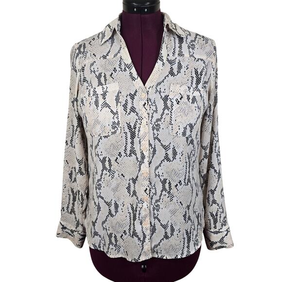 Women's Express "Portofino Shirt" Snakeskin Print Button Down | Size Small - Picture 1 of 10